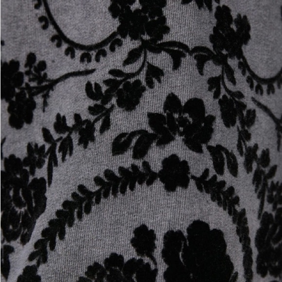 Zara Cropped Sweat Shirt Gray & Black Floral Flocked Balloon Sleeve Sz XL - Picture 6 of 13